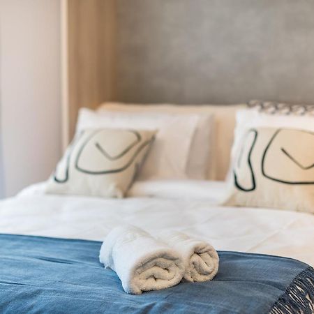 Stylish Urban Suites Афины Экстерьер фото