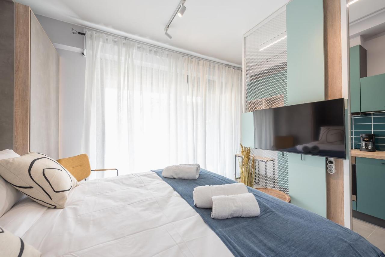 Stylish Urban Suites Афины Экстерьер фото