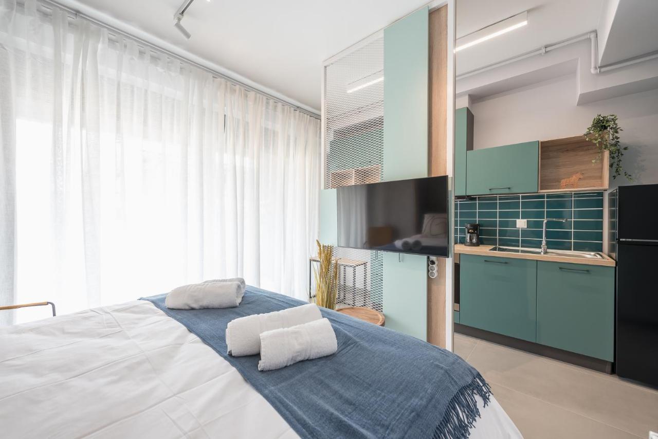 Stylish Urban Suites Афины Экстерьер фото