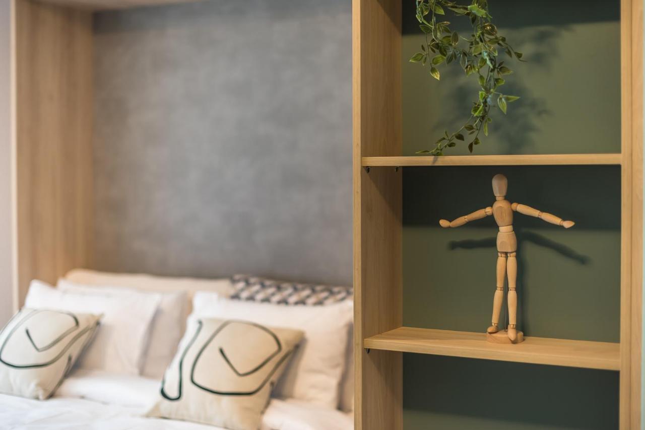Stylish Urban Suites Афины Экстерьер фото